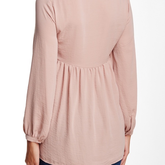 Ro&De Blush Eyelet Boho Tunic; S - Picture 2 of 10